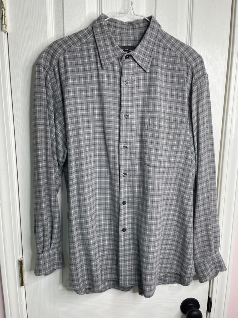 Eddie Bauer Gray Plaid Long-Sleeve Button-Down Shirt